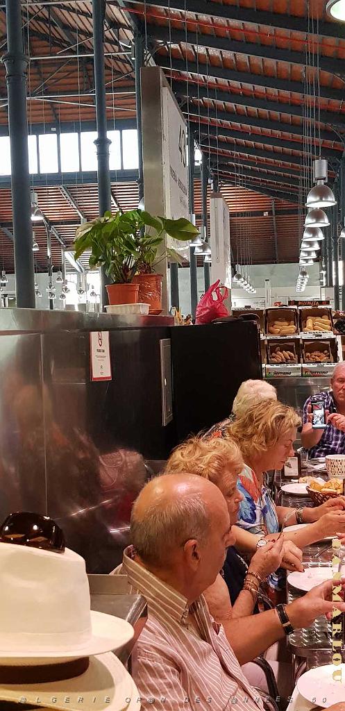HOMMAGE A N.D. DE SANTA CRUZ A DALIAS DU 7 AU 10 JUIN 2019 (816) LA DERNIERE COLLATION A ALMERIA.jpg
